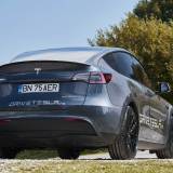 TESLA_Y-0033