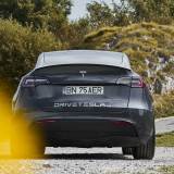 TESLA_Y-0011