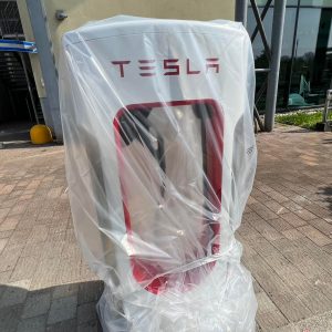 Nuovo Tesla Supercharger a Grugliasco Le Gru