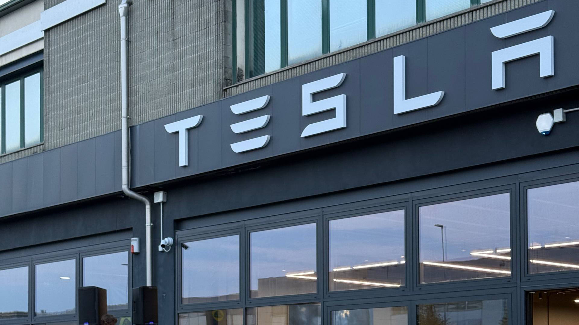 tesla bergamo